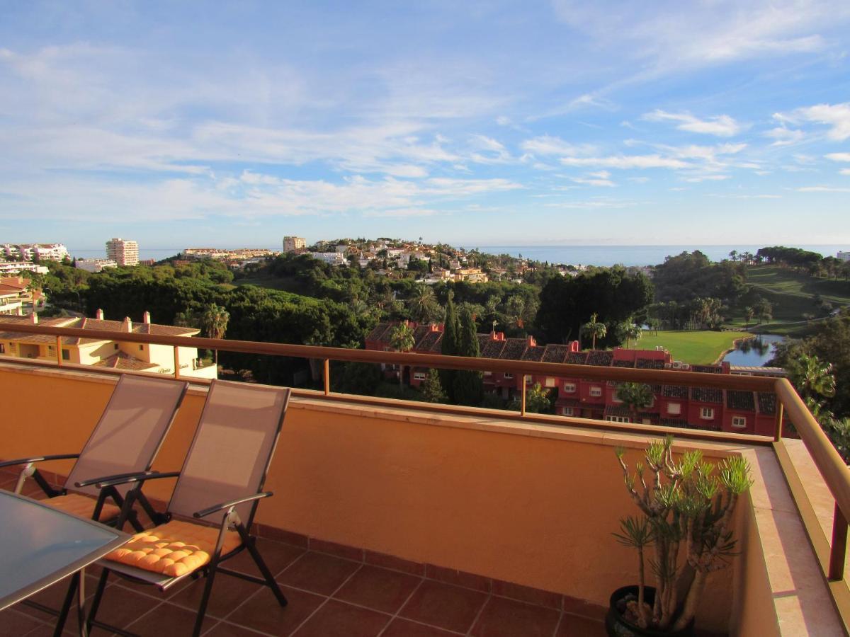 Апартаменты Penthouse Benalvistas Torregolf Seaview Бенальмадена Экстерьер фото