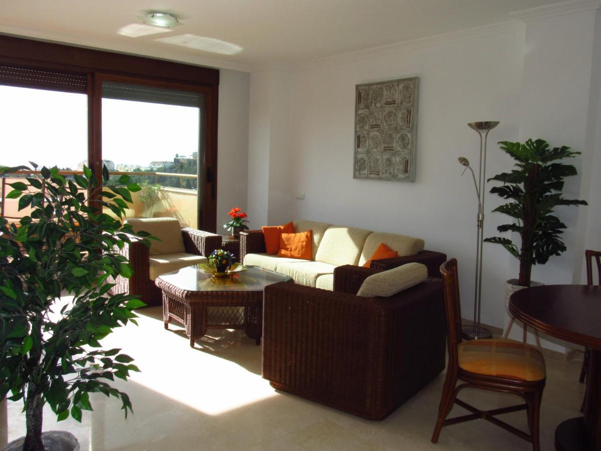 Апартаменты Penthouse Benalvistas Torregolf Seaview Бенальмадена Экстерьер фото